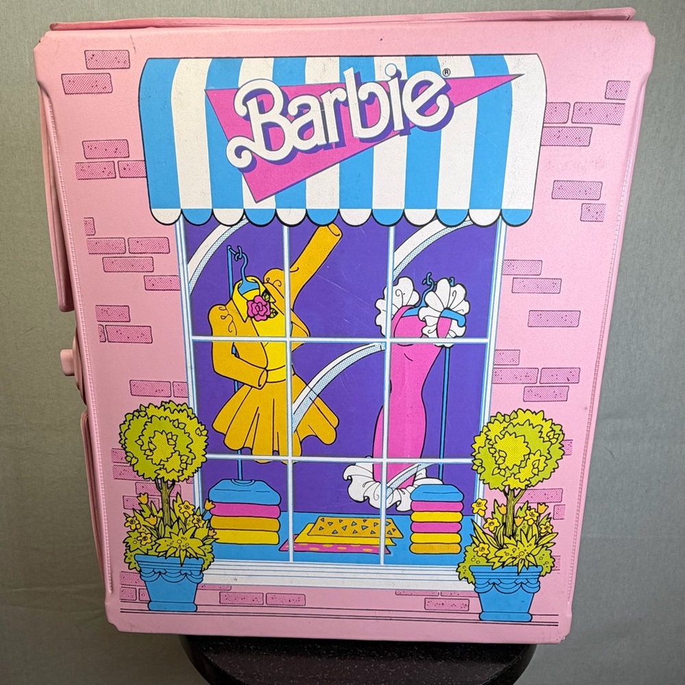 1988 Mattel Barbie Vintage Fashion Vinyl Carrying Case & Wardrobe Trunk